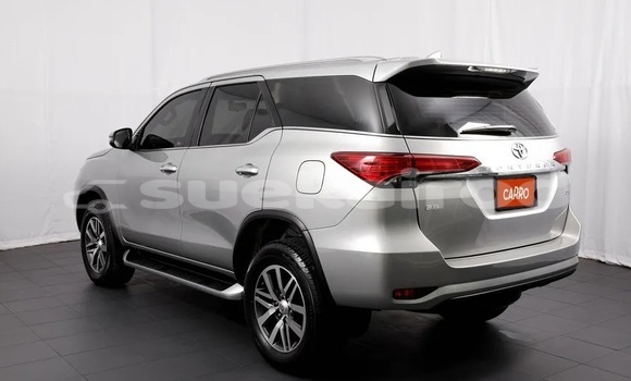 ซื้อ รถมือสอง Toyota Fortuner เงิน รถยนต์ ใน %{เมือง} ใน กรุงเทพมหานคร ซื้อ รถมือสอง Toyota Fortuner เงิน รถยนต์ ใน %{เมือง} ใน กรุงเทพมหานคร
