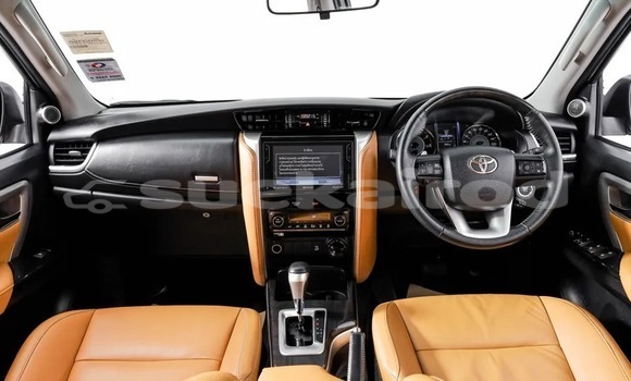 ซื้อ รถมือสอง Toyota Fortuner เงิน รถยนต์ ใน %{เมือง} ใน กรุงเทพมหานคร ซื้อ รถมือสอง Toyota Fortuner เงิน รถยนต์ ใน %{เมือง} ใน กรุงเทพมหานคร