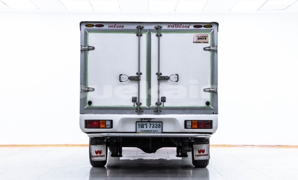 Buy Used Isuzu D-Max White Car in Bangkok in Bangkok Buy Used Isuzu D-Max White Car in Bangkok in Bangkok