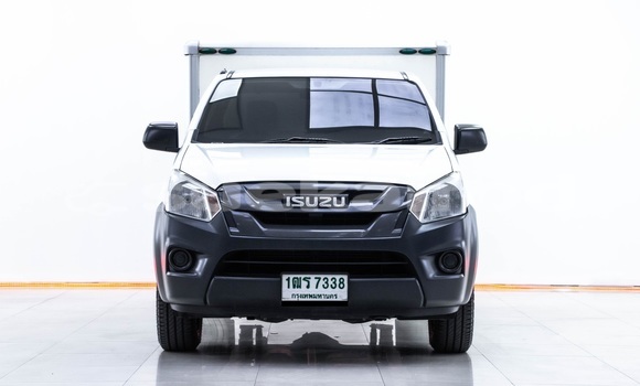 Buy Used Isuzu D-Max White Car in Bangkok in Bangkok Buy Used Isuzu D-Max White Car in Bangkok in Bangkok