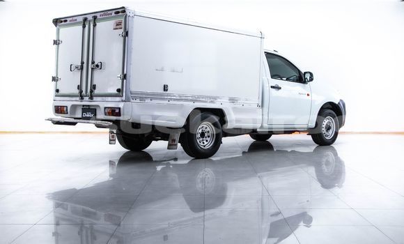 ซื้อ รถมือสอง Isuzu D-Max ขาว รถยนต์ ใน %{เมือง} ใน กรุงเทพมหานคร ซื้อ รถมือสอง Isuzu D-Max ขาว รถยนต์ ใน %{เมือง} ใน กรุงเทพมหานคร