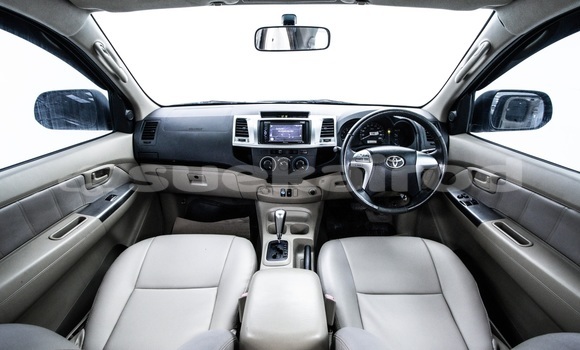 ซื้อ รถมือสอง Toyota Hiluxe VIGO สีดำ รถยนต์ ใน %{เมือง} ใน กรุงเทพมหานคร ซื้อ รถมือสอง Toyota Hiluxe VIGO สีดำ รถยนต์ ใน %{เมือง} ใน กรุงเทพมหานคร