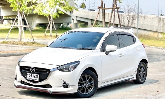 Buy Used Mazda 2 White Car in Bangkok in Bangkok