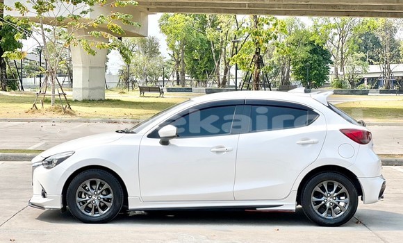 Buy Used Mazda 2 White Car in Bangkok in Bangkok Buy Used Mazda 2 White Car in Bangkok in Bangkok
