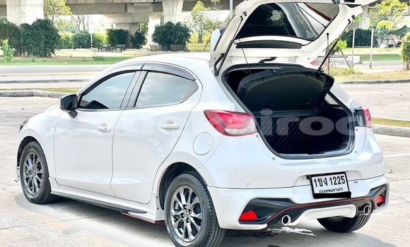 Buy Used Mazda 2 White Car in Bangkok in Bangkok Buy Used Mazda 2 White Car in Bangkok in Bangkok