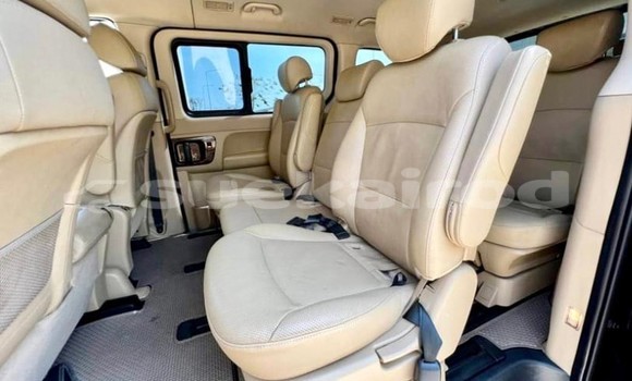 Buy Used Hyundai H1 Black Car in Bangkok in Bangkok Buy Used Hyundai H1 Black Car in Bangkok in Bangkok