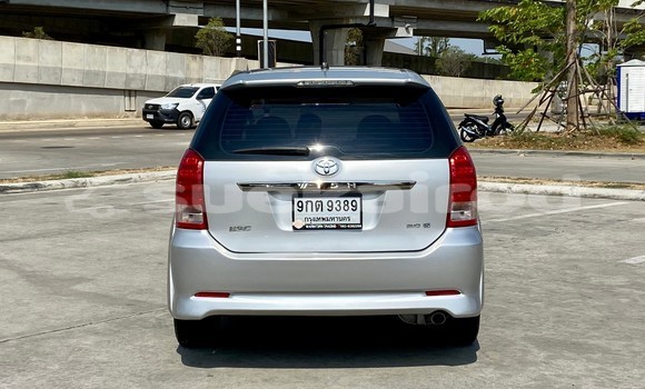 Buy Used Toyota Wish Other Car in Bangkok in Bangkok Buy Used Toyota Wish Other Car in Bangkok in Bangkok