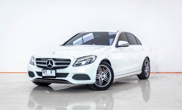 Buy Used Mercedes‒Benz C–Class White Car in Bangkok in Bangkok