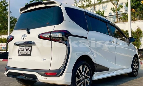 ซื้อ รถมือสอง Toyota Sienta ขาว รถยนต์ ใน %{เมือง} ใน กรุงเทพมหานคร ซื้อ รถมือสอง Toyota Sienta ขาว รถยนต์ ใน %{เมือง} ใน กรุงเทพมหานคร