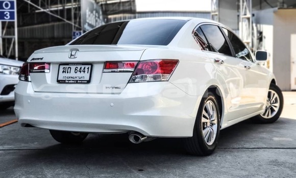 ซื้อ รถมือสอง Honda Accord ขาว รถยนต์ ใน %{เมือง} ใน กรุงเทพมหานคร ซื้อ รถมือสอง Honda Accord ขาว รถยนต์ ใน %{เมือง} ใน กรุงเทพมหานคร