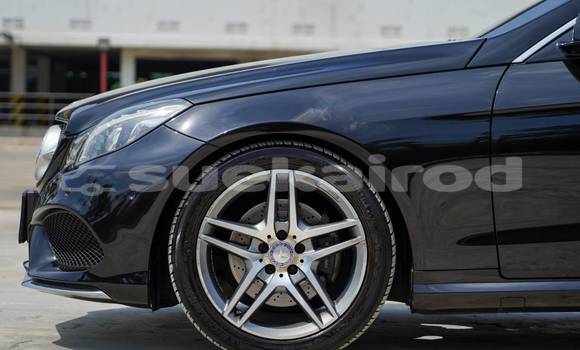 ซื้อ รถมือสอง Mercedes-Benz E-Classe สีดำ รถยนต์ ใน %{เมือง} ใน กรุงเทพมหานคร ซื้อ รถมือสอง Mercedes-Benz E-Classe สีดำ รถยนต์ ใน %{เมือง} ใน กรุงเทพมหานคร
