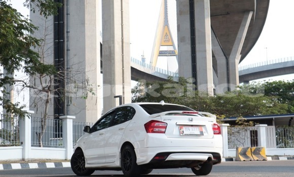 Buy Used Honda City White Car in Bangkok in Bangkok Buy Used Honda City White Car in Bangkok in Bangkok