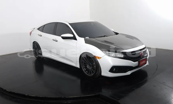 Buy Used Honda Civic White Car in Bangkok in Bangkok
