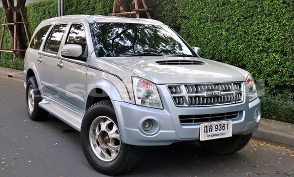 Buy Used Isuzu MU-7 Silver Car in Bangkok in Bangkok