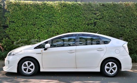Buy Used Toyota Prius White Car in Bangkok in Bangkok Buy Used Toyota Prius White Car in Bangkok in Bangkok