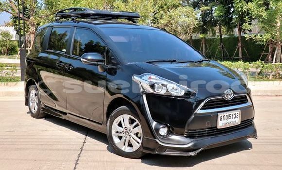 Buy Used Toyota Sienta Black Car in Bangkok in Bangkok