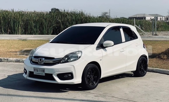 ซื้อ รถมือสอง Honda Brio ขาว รถยนต์ ใน %{เมือง} ใน กรุงเทพมหานคร ซื้อ รถมือสอง Honda Brio ขาว รถยนต์ ใน %{เมือง} ใน กรุงเทพมหานคร