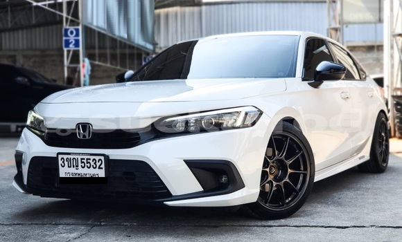 Buy Used Honda Civic White Car in Bangkok in Bangkok