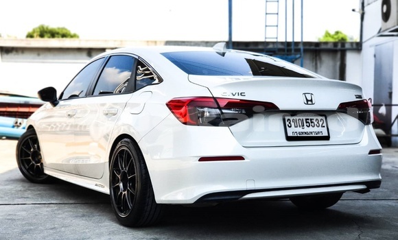 Buy Used Honda Civic White Car in Bangkok in Bangkok Buy Used Honda Civic White Car in Bangkok in Bangkok