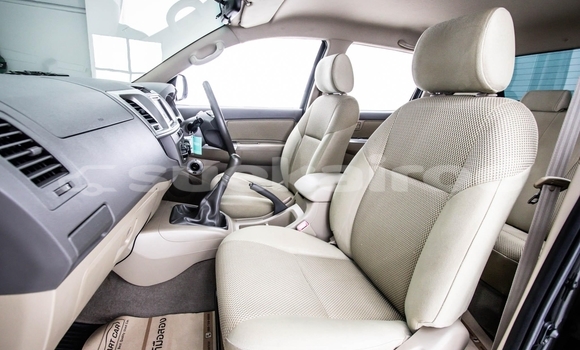 ซื้อ รถมือสอง Toyota Vigo สีดำ รถยนต์ ใน %{เมือง} ใน กรุงเทพมหานคร ซื้อ รถมือสอง Toyota Vigo สีดำ รถยนต์ ใน %{เมือง} ใน กรุงเทพมหานคร