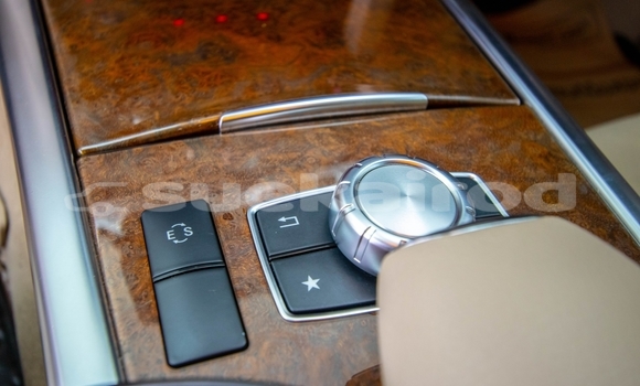 Buy Used Mercedes-Benz E-Classe Black Car in Bangkok in Bangkok Buy Used Mercedes-Benz E-Classe Black Car in Bangkok in Bangkok