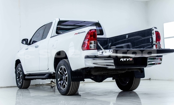 ซื้อ รถมือสอง Toyota Hiluxe Revo ขาว รถยนต์ ใน %{เมือง} ใน กรุงเทพมหานคร ซื้อ รถมือสอง Toyota Hiluxe Revo ขาว รถยนต์ ใน %{เมือง} ใน กรุงเทพมหานคร