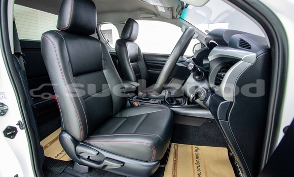 ซื้อ รถมือสอง Toyota Hiluxe Revo ขาว รถยนต์ ใน %{เมือง} ใน กรุงเทพมหานคร ซื้อ รถมือสอง Toyota Hiluxe Revo ขาว รถยนต์ ใน %{เมือง} ใน กรุงเทพมหานคร