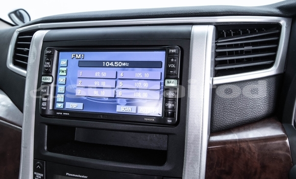 Buy Used Toyota Alphard Silver Car in Bangkok in Bangkok Buy Used Toyota Alphard Silver Car in Bangkok in Bangkok