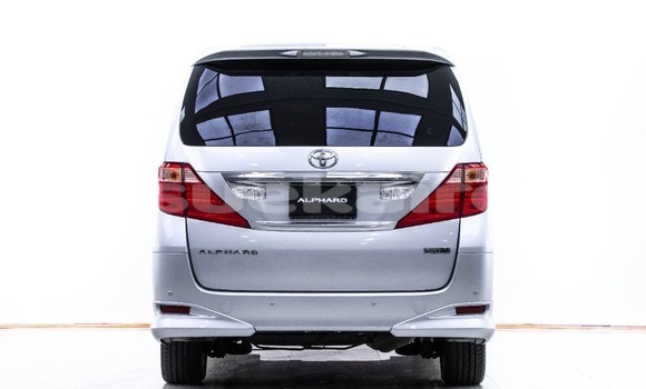 Buy Used Toyota Alphard Silver Car in Bangkok in Bangkok Buy Used Toyota Alphard Silver Car in Bangkok in Bangkok