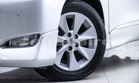 Buy Used Toyota Alphard Silver Car in Bangkok in Bangkok Buy Used Toyota Alphard Silver Car in Bangkok in Bangkok