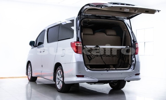 Buy Used Toyota Alphard Silver Car in Bangkok in Bangkok Buy Used Toyota Alphard Silver Car in Bangkok in Bangkok