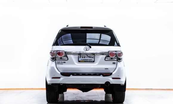 Buy Used Toyota Fortuner White Car in Bangkok in Bangkok Buy Used Toyota Fortuner White Car in Bangkok in Bangkok