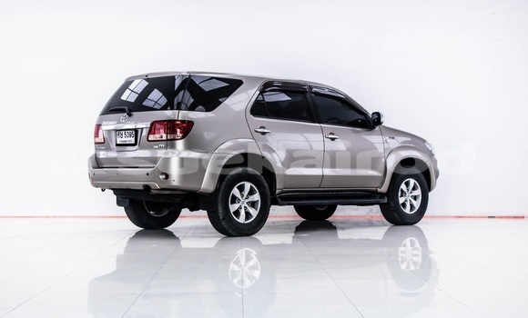 Buy Used Toyota Fortuner Brown Car in Bangkok in Bangkok Buy Used Toyota Fortuner Brown Car in Bangkok in Bangkok
