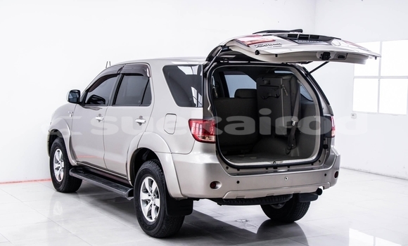 Buy Used Toyota Fortuner Brown Car in Bangkok in Bangkok Buy Used Toyota Fortuner Brown Car in Bangkok in Bangkok
