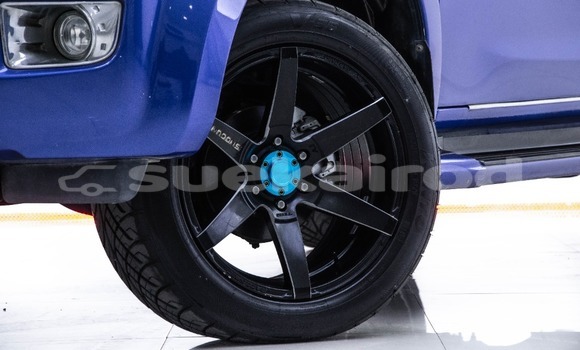 Buy Used Isuzu D-Max Blue Car in Bangkok in Bangkok Buy Used Isuzu D-Max Blue Car in Bangkok in Bangkok