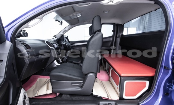 Buy Used Isuzu D-Max Blue Car in Bangkok in Bangkok Buy Used Isuzu D-Max Blue Car in Bangkok in Bangkok