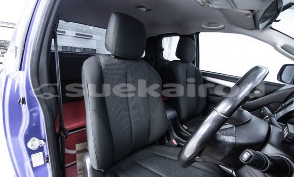 Buy Used Isuzu D-Max Blue Car in Bangkok in Bangkok Buy Used Isuzu D-Max Blue Car in Bangkok in Bangkok