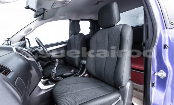 Buy Used Isuzu D-Max Blue Car in Bangkok in Bangkok Buy Used Isuzu D-Max Blue Car in Bangkok in Bangkok