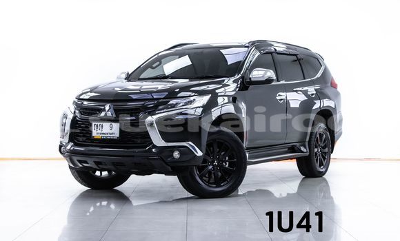 Buy Used Mitsubishi Pajero Black Car in Bangkok in Bangkok Buy Used Mitsubishi Pajero Black Car in Bangkok in Bangkok