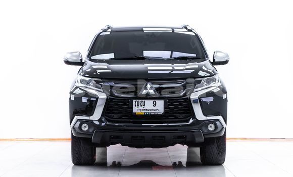 Buy Used Mitsubishi Pajero Black Car in Bangkok in Bangkok Buy Used Mitsubishi Pajero Black Car in Bangkok in Bangkok