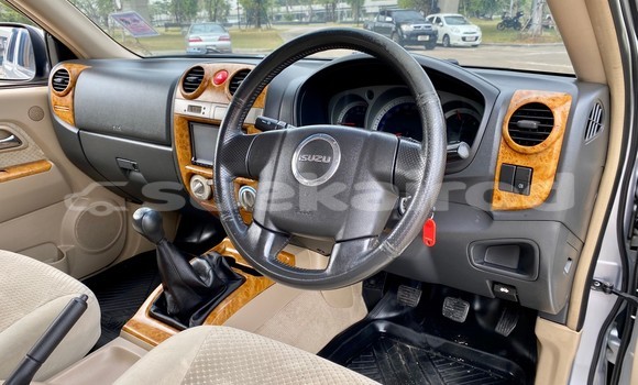 ซื้อ รถมือสอง Isuzu MU-7 อื่น ๆ รถยนต์ ใน %{เมือง} ใน กรุงเทพมหานคร ซื้อ รถมือสอง Isuzu MU-7 อื่น ๆ รถยนต์ ใน %{เมือง} ใน กรุงเทพมหานคร