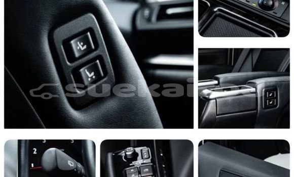 Buy Used Toyota Vellfire White Car in Bangkok in Bangkok Buy Used Toyota Vellfire White Car in Bangkok in Bangkok