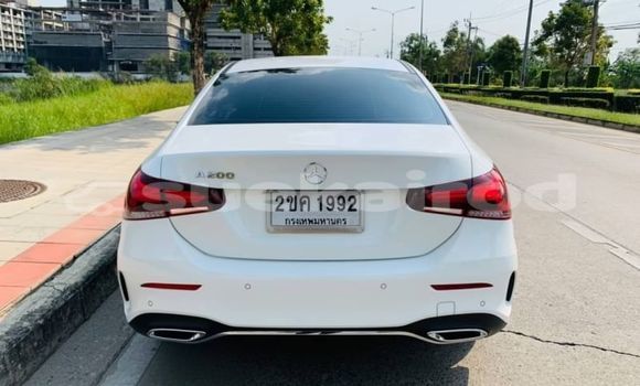 Buy Used Mercedes-Benz A200 White Car in Bangkok in Bangkok Buy Used Mercedes-Benz A200 White Car in Bangkok in Bangkok