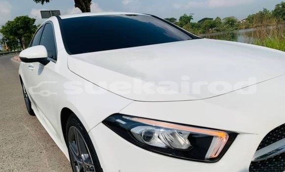 Buy Used Mercedes-Benz A200 White Car in Bangkok in Bangkok Buy Used Mercedes-Benz A200 White Car in Bangkok in Bangkok