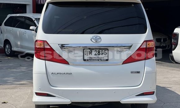 Buy Used Toyota Alphard White Car in Bangkok in Bangkok Buy Used Toyota Alphard White Car in Bangkok in Bangkok
