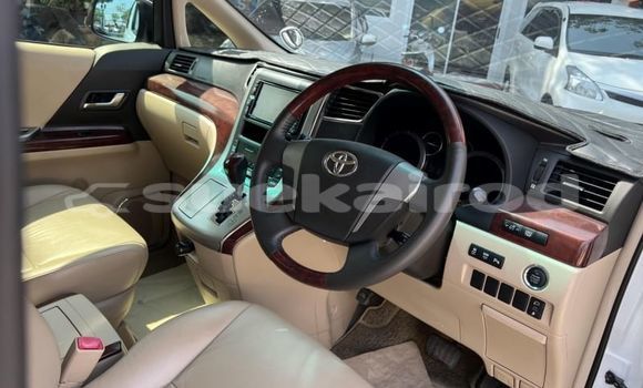 Buy Used Toyota Alphard White Car in Bangkok in Bangkok Buy Used Toyota Alphard White Car in Bangkok in Bangkok