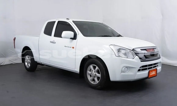 ซื้อ รถมือสอง Isuzu D-Max ขาว รถยนต์ ใน %{เมือง} ใน กรุงเทพมหานคร