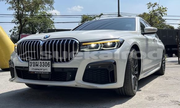 Buy Used BMW 7-Series White Car in Bangkok in Bangkok Buy Used BMW 7-Series White Car in Bangkok in Bangkok