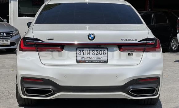 Buy Used BMW 7-Series White Car in Bangkok in Bangkok Buy Used BMW 7-Series White Car in Bangkok in Bangkok