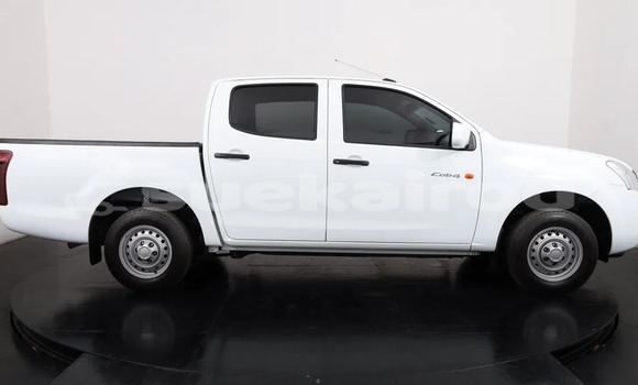 Buy Used Isuzu D-Max White Car in Bangkok in Bangkok Buy Used Isuzu D-Max White Car in Bangkok in Bangkok